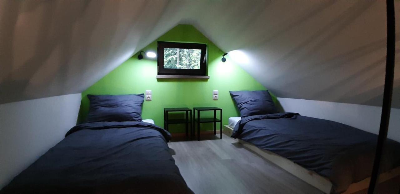 Osada Pod Lasem Andrychów Exteriör bild